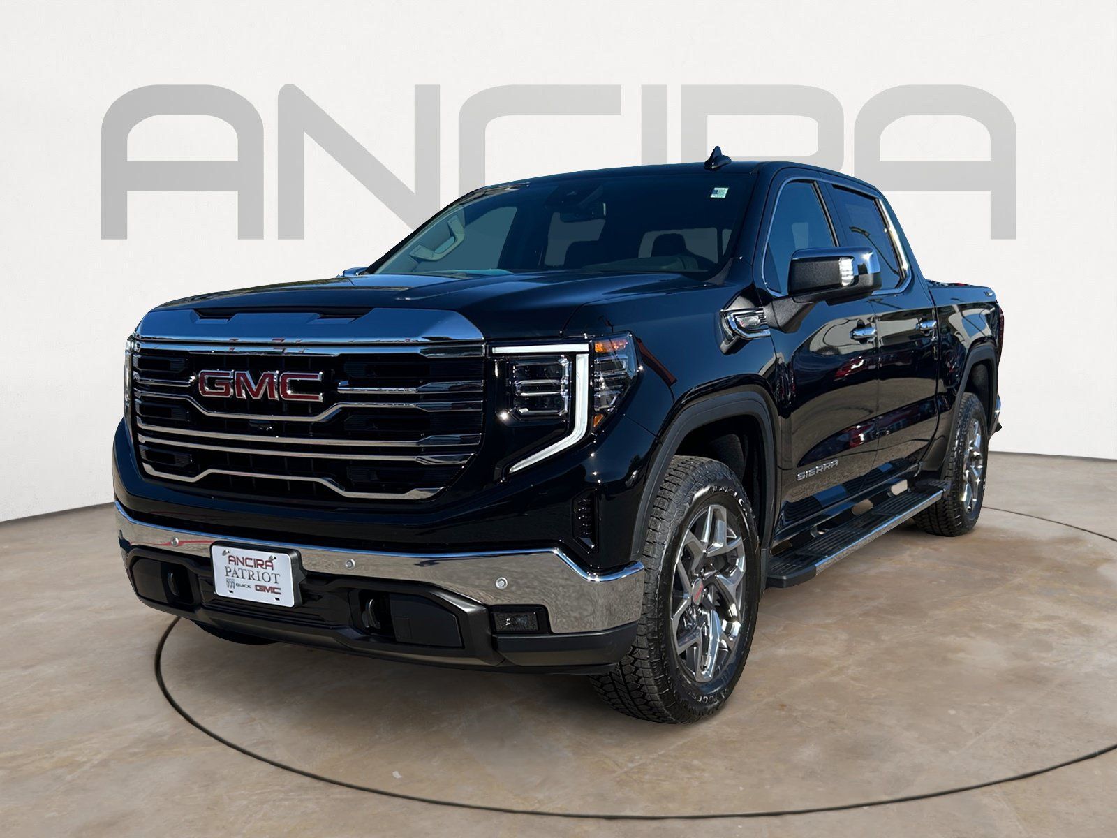 Used 2026 GMC Sierra 1500 SLT AWD/4WD image 6