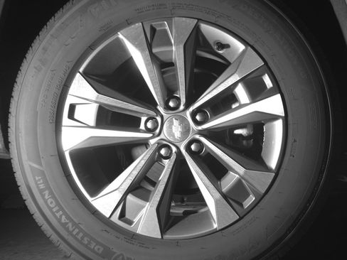 Used 2025 Chevrolet Equinox LT FWD image 15