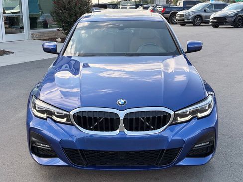 Used 2022 BMW 330i Sedan w/ M Sport Package RWD image 13