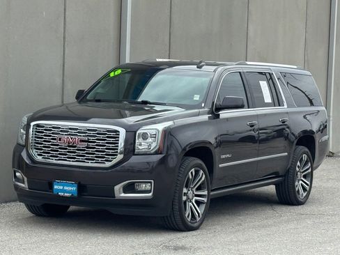 Used 2018 GMC Yukon XL Denali w/ Denali Ultimate Package image 25
