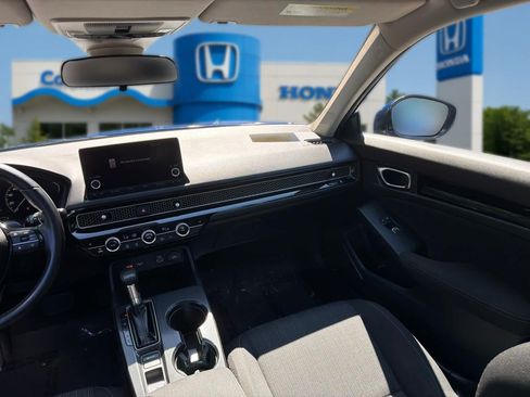 Used 2023 Honda Civic EX image 32