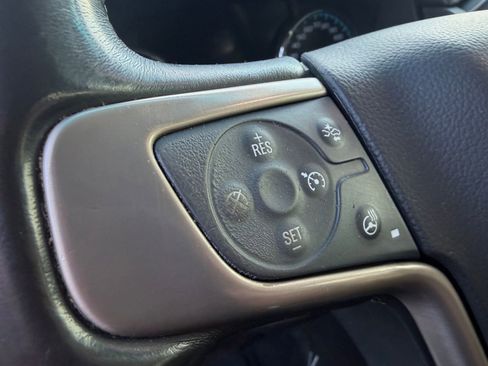 Used 2019 GMC Yukon XL Denali image 21