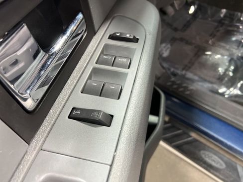 Used 2013 Ford F150 XLT w/ Luxury Equipment Group image 24
