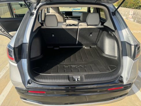 Used 2024 Honda HR-V EX-L image 13