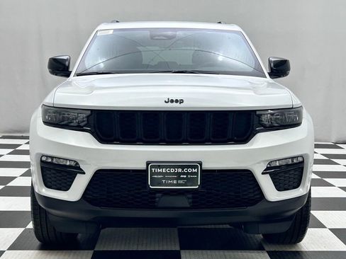 New 2025 Jeep Grand Cherokee Limited image 3