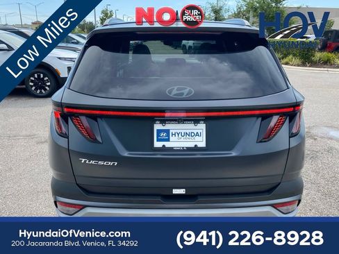 Certified 2025 Hyundai Tucson Limited FWD image 44