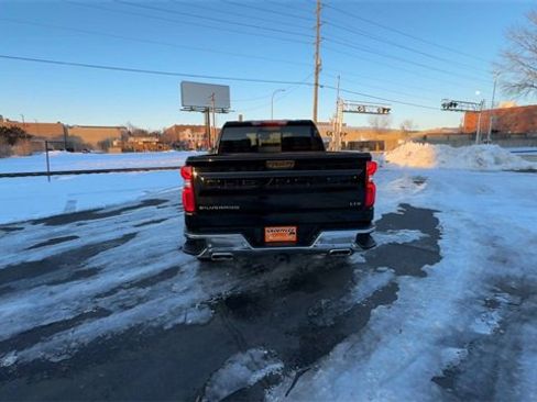 Used 2023 Chevrolet Silverado 1500 LTZ image 7