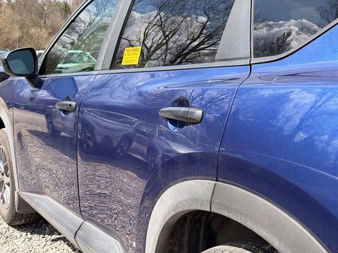 Used 2023 Nissan Rogue S image 20