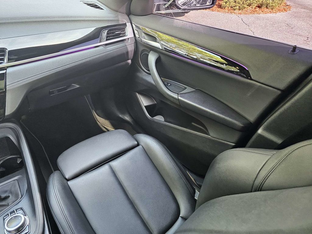 Used 2020 BMW X2 sDrive28i w/ Convenience Package FWD image 17