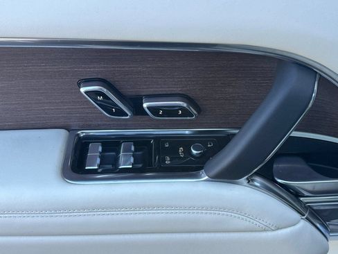New 2026 Land Rover Range Rover SE AWD/4WD image 11