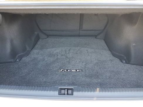 Used 2021 Lexus IS 300 image 7