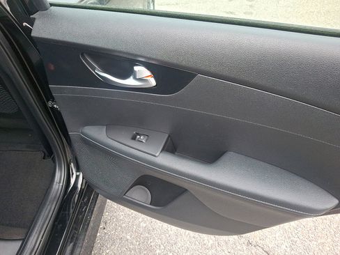 Used 2022 Kia Forte GT-Line image 14