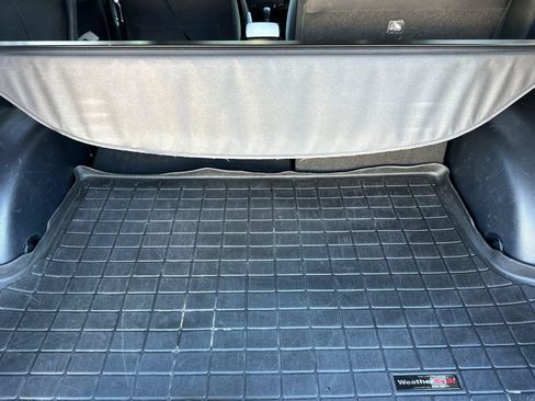 Used 2015 Toyota RAV4 XLE image 15