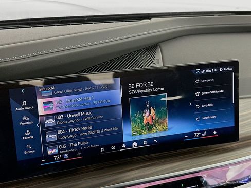 Used 2025 BMW i7 eDrive50 w/ Executive Package image 11