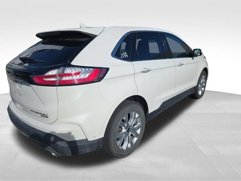 Used 2020 Ford Edge Titanium w/ Equipment Group 301A AWD/4WD image 6