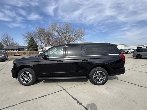 New 2026 Ford Expedition Max Active AWD/4WD image 6