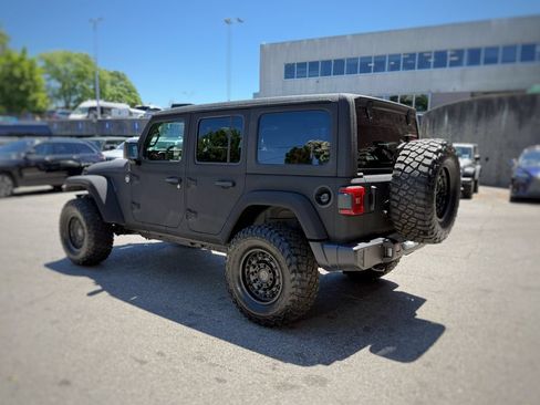 Used 2025 Jeep Wrangler Unlimited Sport AWD/4WD image 12