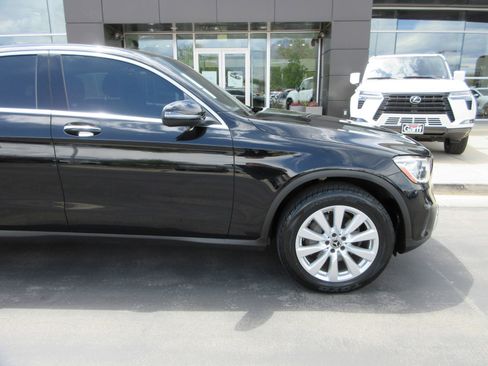 Used 2020 Mercedes-Benz GLC 300 4MATIC Coupe image 13