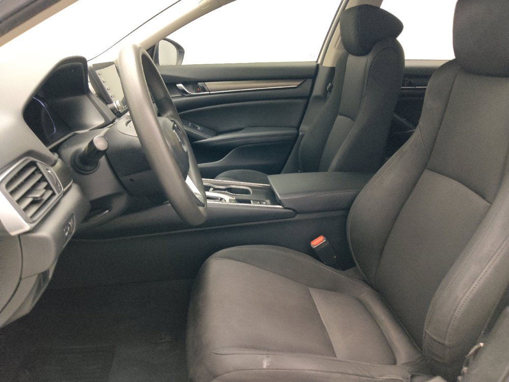 Used 2019 Honda Accord LX image 17