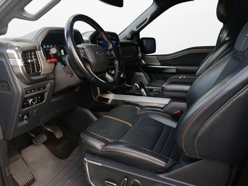 Used 2023 Ford F150 Platinum RWD image 19
