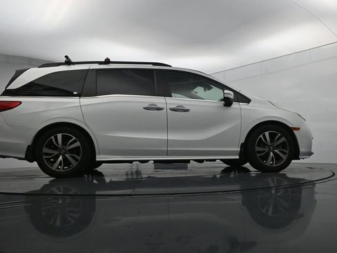 Used 2023 Honda Odyssey Touring image 24