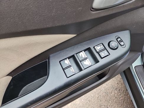 Used 2012 Honda CR-V EX image 11