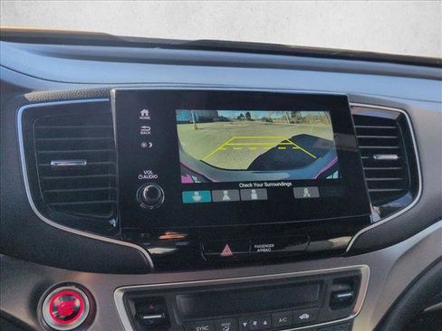 Used 2023 Honda Passport EX-L image 14