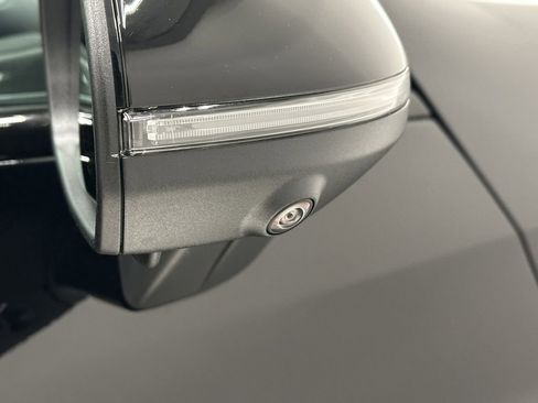 Certified 2025 Mercedes-Benz GLC 300 4MATIC image 14