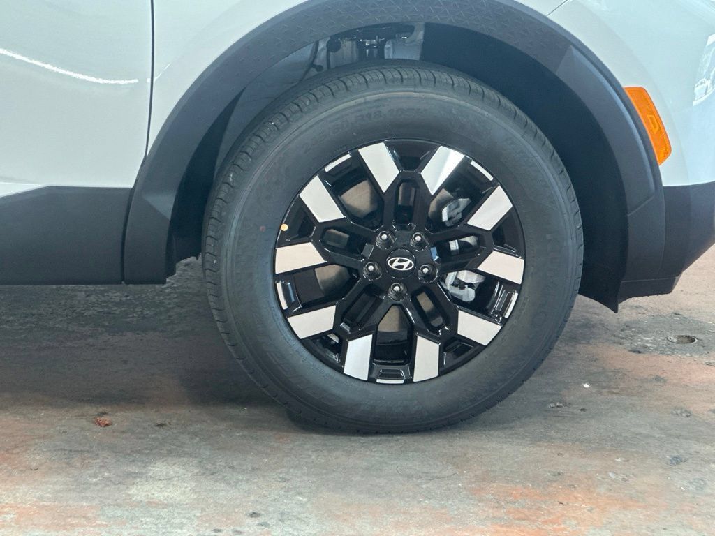 New 2027 Hyundai Santa Cruz SE FWD image 9