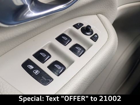 Used 2019 Volvo XC90 T5 Momentum w/ Protection Package Premier image 26