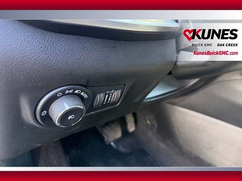 Used 2025 Jeep Compass Limited AWD/4WD image 8
