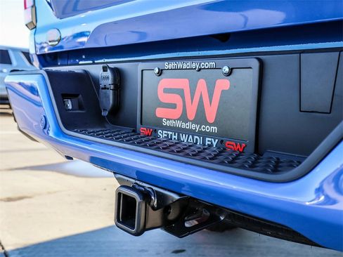 New 2026 GMC Canyon Elevation w/ Convenience Package image 11