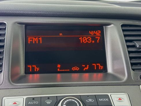 Used 2014 Nissan Murano S image 5