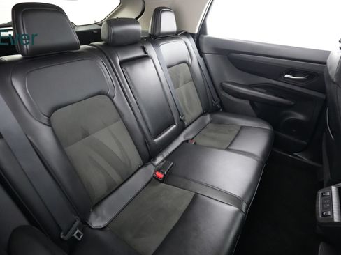 Used 2024 Nissan Ariya AWD image 5