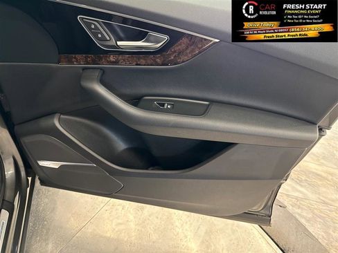 Used 2019 Audi Q7 3.0T Prestige w/ Prestige Package image 52