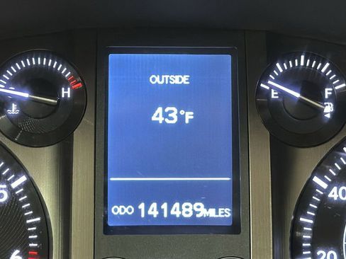 Used 2013 Lexus GX 460 image 12