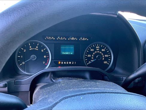 Used 2017 Ford F150 XLT image 10