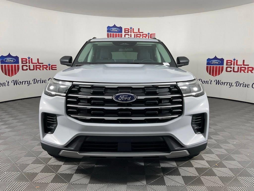 New 2026 Ford Explorer Active AWD/4WD image 8