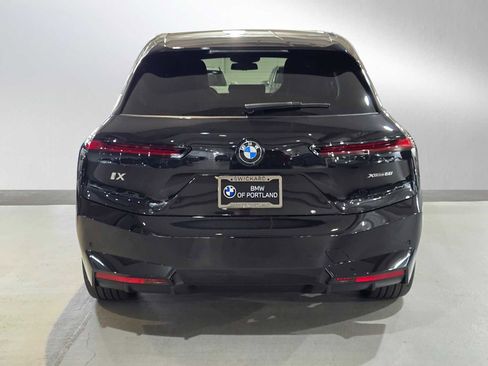 New 2026 BMW iX xDrive60 w/ Executive Package image 4