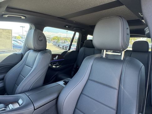 New 2025 Mercedes-Benz GLS 450 4MATIC image 19