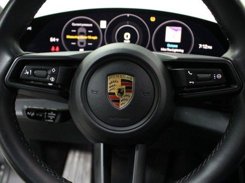 Used 2021 Porsche Taycan 4S w/ Premium Package image 9