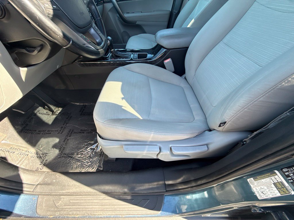 Used 2014 Kia Sorento LX AWD/4WD image 18