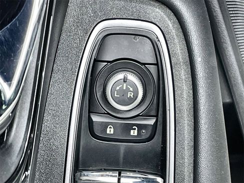 Used 2020 Subaru Outback Limited w/ Popular Package #2 image 14