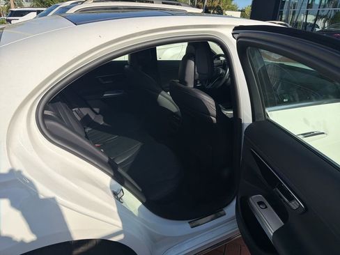 Certified 2025 Mercedes-Benz E 350 Sedan image 5