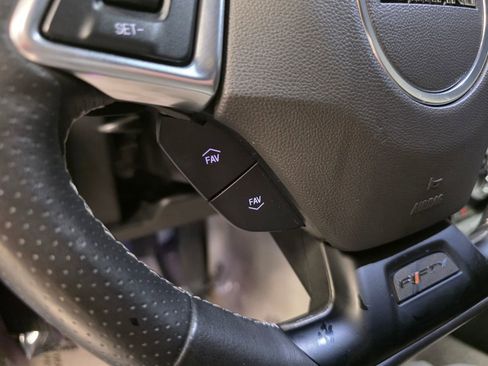 Used 2017 Chevrolet Camaro SS RWD image 40