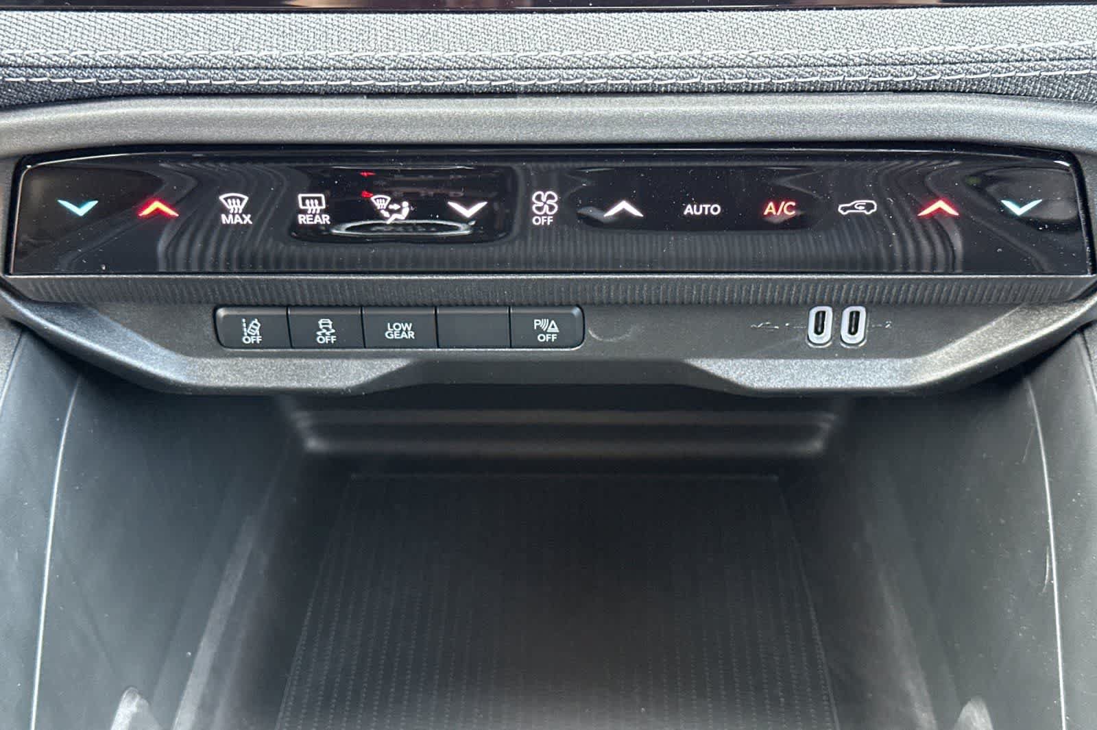 New 2026 Jeep Cherokee Laredo AWD/4WD image 22