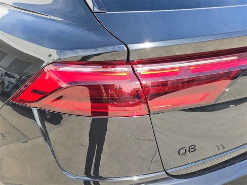 New 2026 Audi Q8 Premium Plus image 34