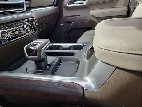 New 2026 GMC Sierra 1500 SLT w/ SLT Premium Plus Package image 25