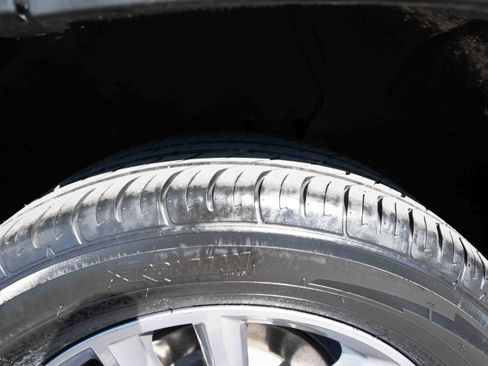 Used 2022 GMC Terrain SLT image 31