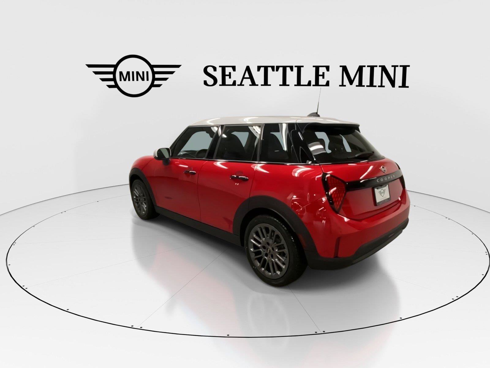 New 2026 MINI Cooper 4-Door Hardtop FWD image 8